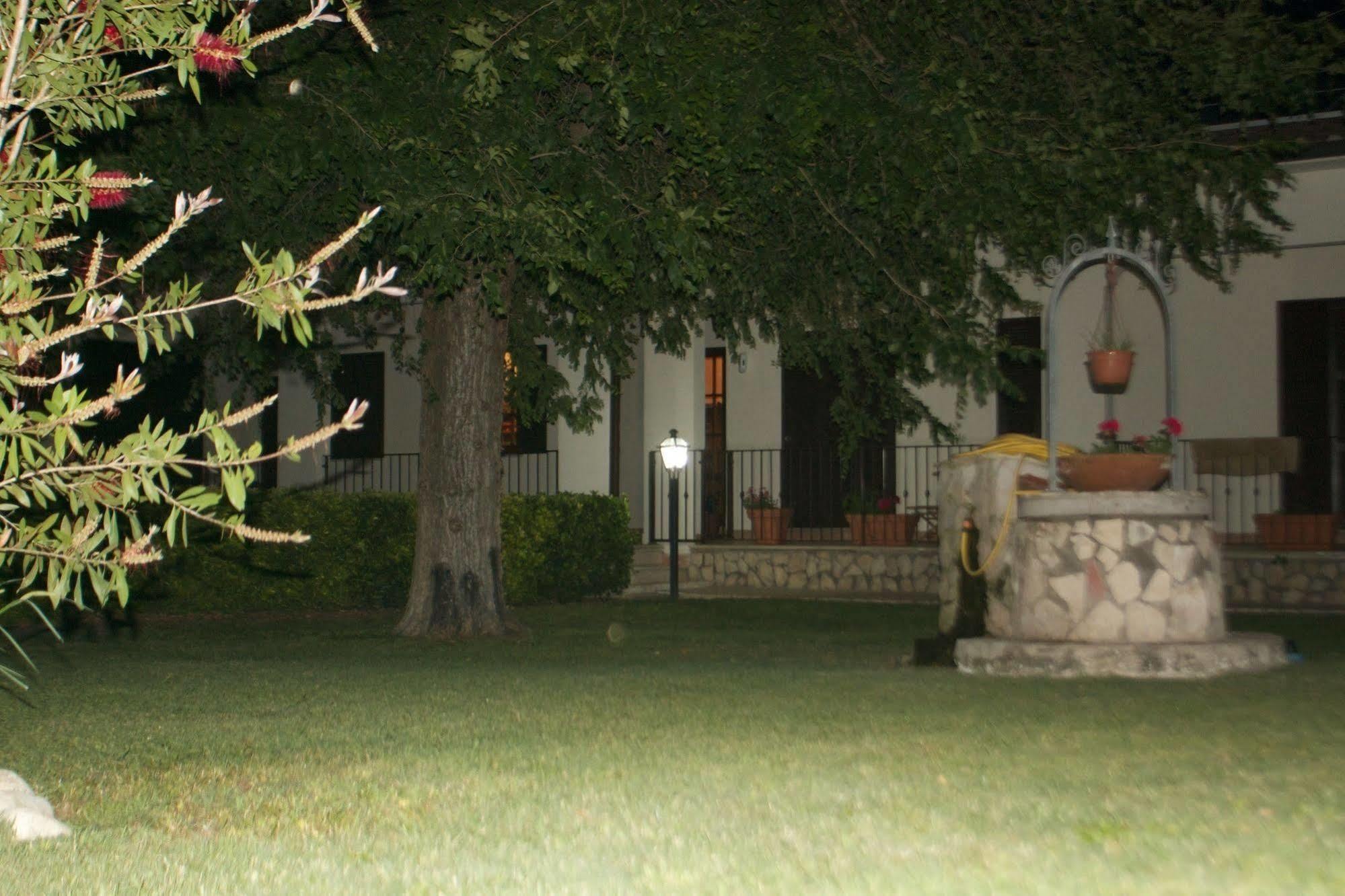 Relais La Mimosa Hotel Pontinia Exterior photo