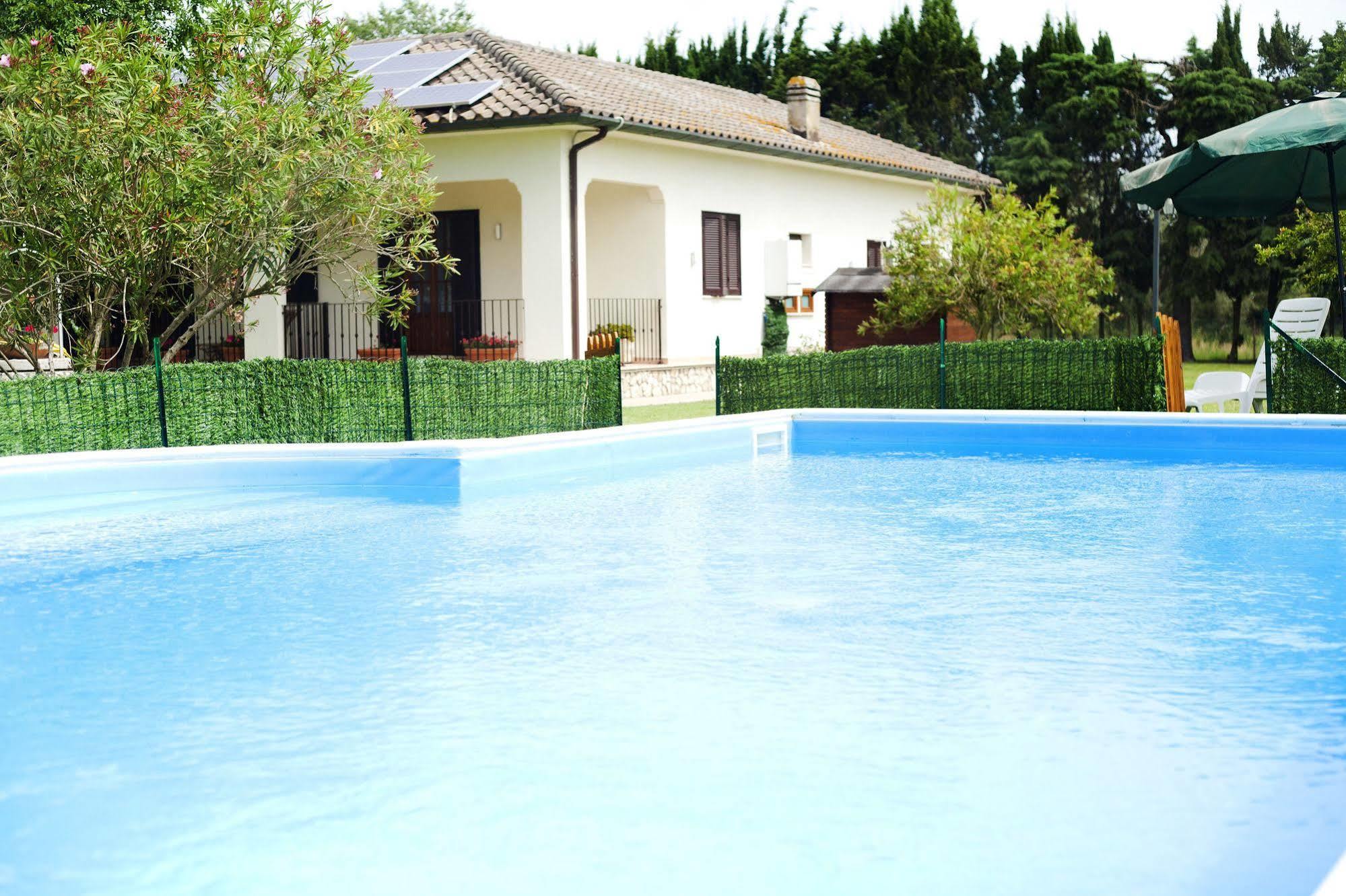 Relais La Mimosa Hotel Pontinia Exterior photo